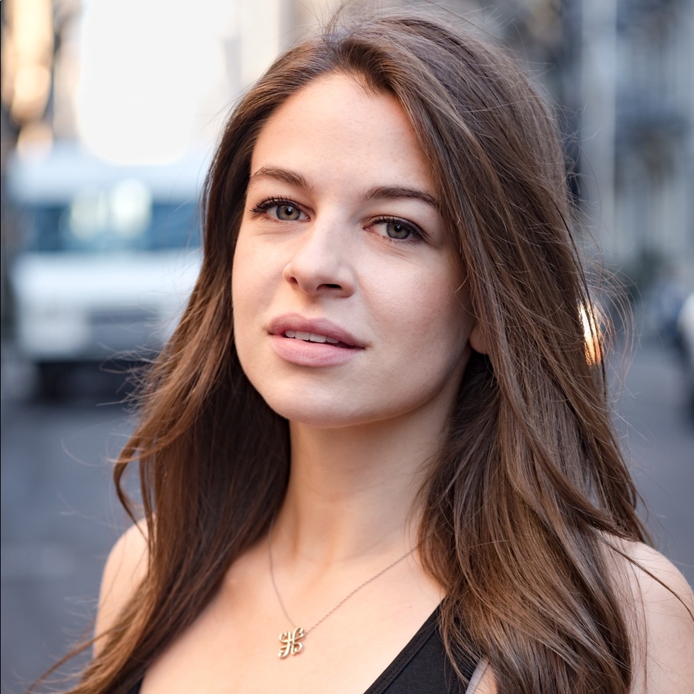 Meet your Posher, Kenzie
